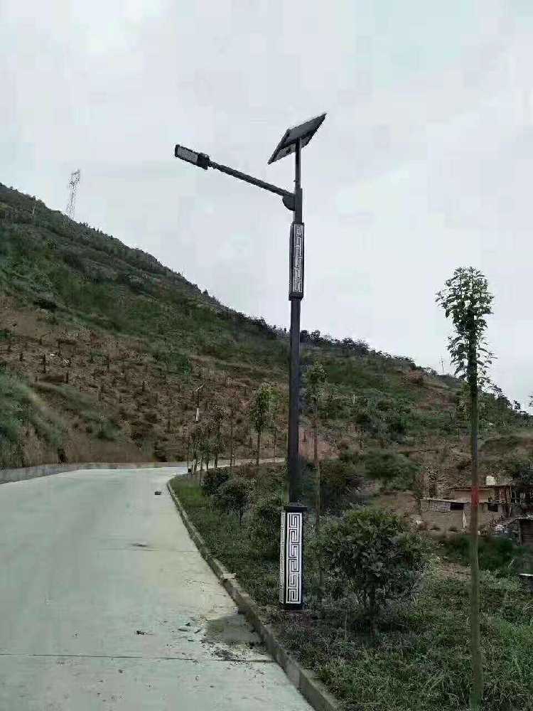 芒市仿古太阳能路灯